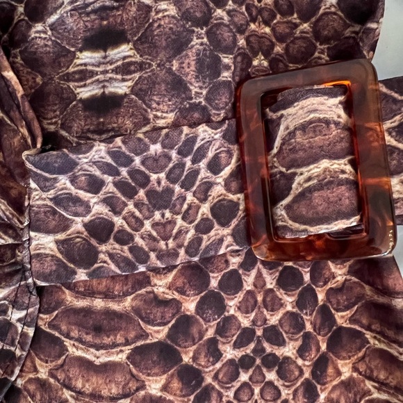 NWT Nasty Gal snake wrap mini-skirt | Size: 6 - Picture 8 of 8